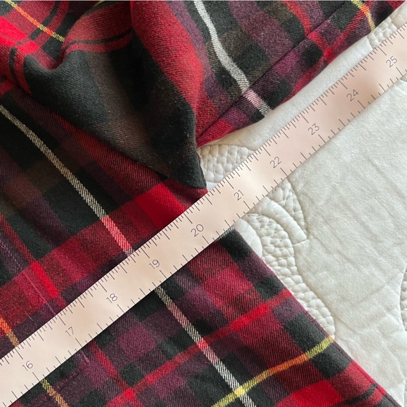 Alice + Olivia - Hallie Plaid High-low Shirtdress In Red - Picture 11 of 12